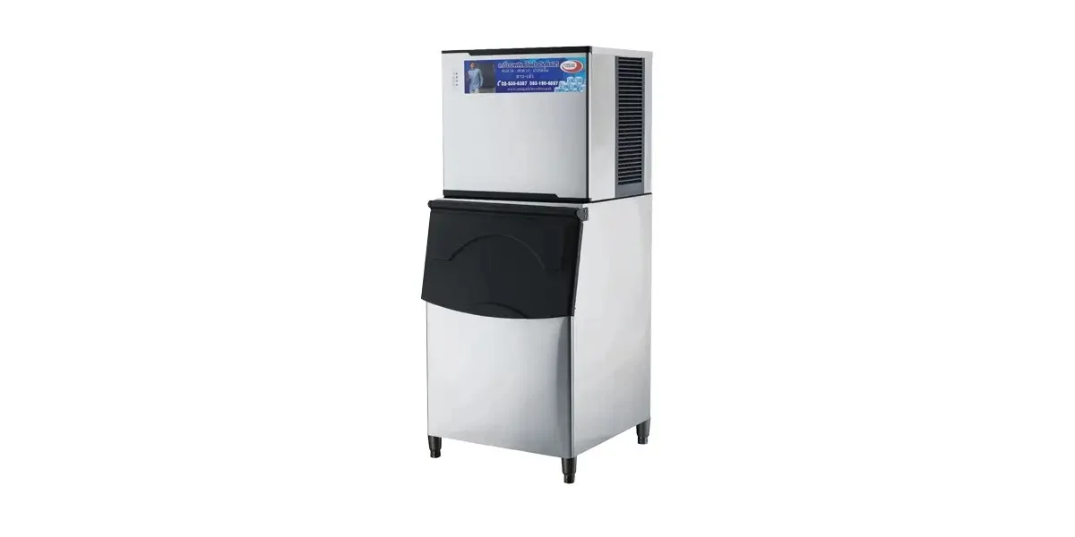 เครื่องทำน้ำแข็งขนาดกลาง Ice Maker ODT-200 เครื่องทำน้ำแข็งขนาดเล็ก Ice Maker ODT-100 รุ่นถังเก็บแยก กำลังผลิต 200 กิโลกรัม/24 ชั่วโมง สามารถผลิตน้ำแข็งได้รวดเร็วภายใน 20 นาที เหมาะสำหรับร้านกาแฟ คาเฟ่ ร้านอาหารขนาดกลาง โรงแรม โรงอาหาร ที่ต้องการใช้น้ำแข็งอย่างต่อเนื่องในปริมาณที่สม่ำเสมอและค่อนข้างมากในแต่ละวัน ใช้งานง่าย และประหยัดพลังงาน ขนาดเครื่องทำน้ำแข็ง 77cm*92cm*162cm